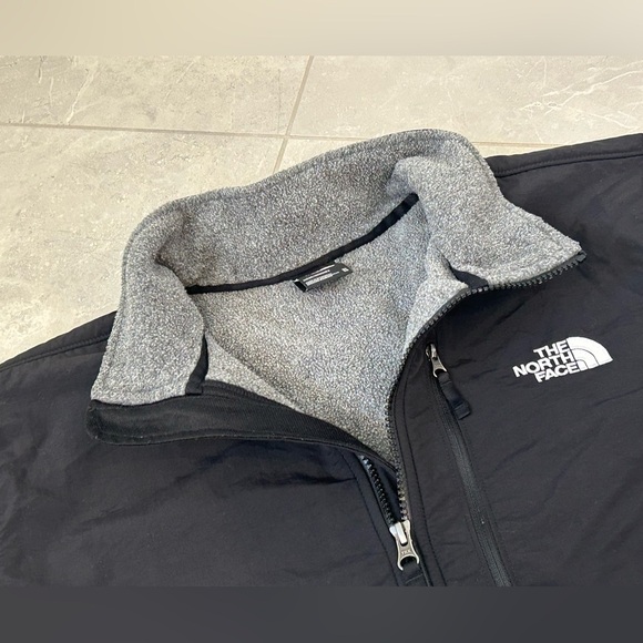 NWT The North Face Men's Sun Rise Quarter Zip Sweatshirt - Picture 7 of 13